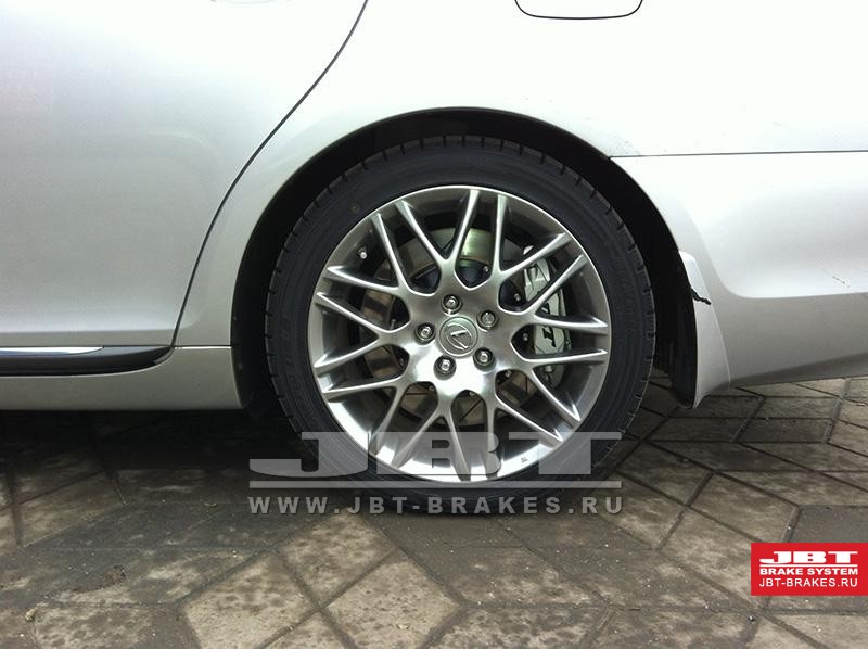 02.03.2012 lexus gs с тормозной системой jbt