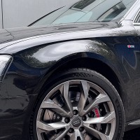 Европейский седан AUDI A4 IV рестайлинг с передними тормозами JBT: у нас премьеры не заканчиваются никогда.