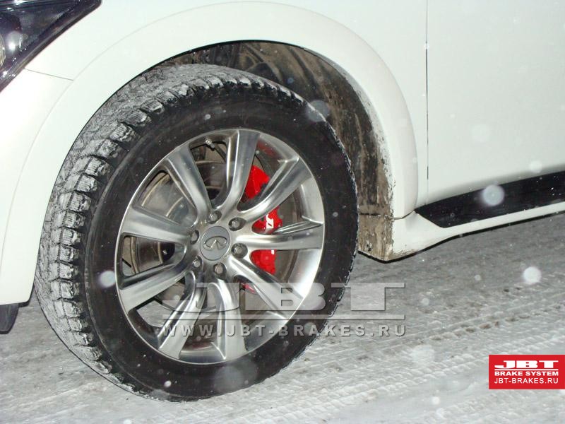 20.02.2012 Infiniti QX56 new с тормозной системой jbt brakes