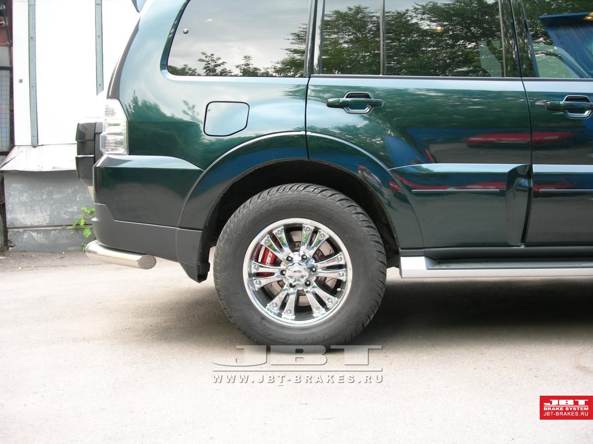 3.08.09 Pajero IV