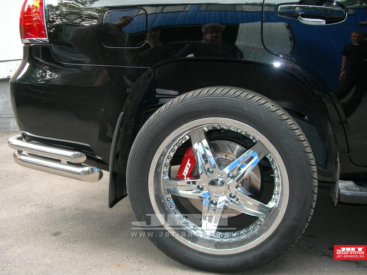 29.08.09 Land Cruiser 200