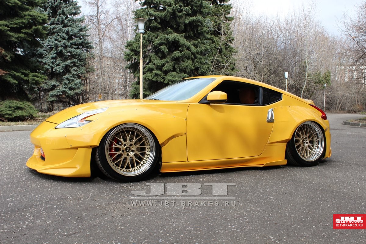 370z