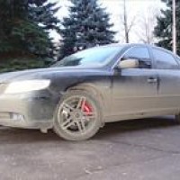 Hyundai Genesis c тормозной системой JBT