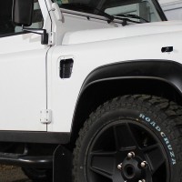 Ставим тормоза JBT на легендарный вседорожник Land Rover Defender 90 I: еще один уникальный проект в нашей коллекции раритетов.