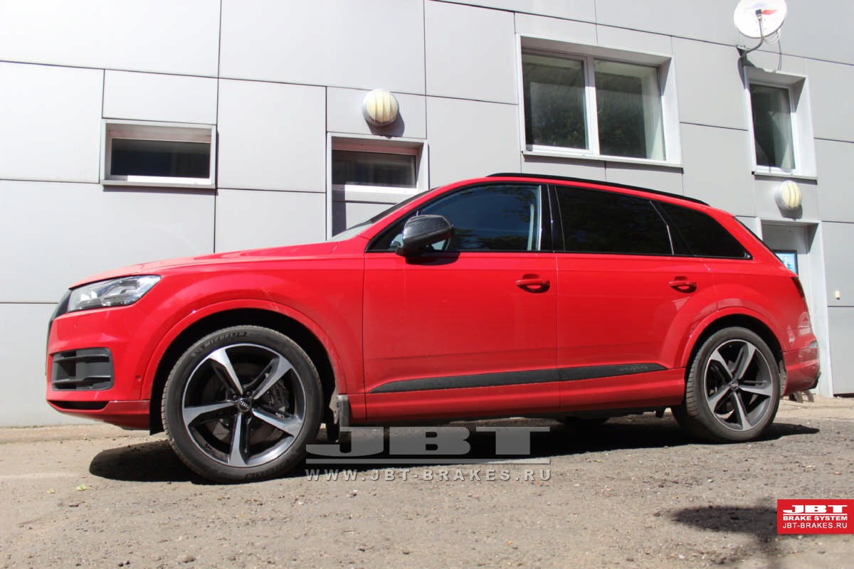 Q7 4M