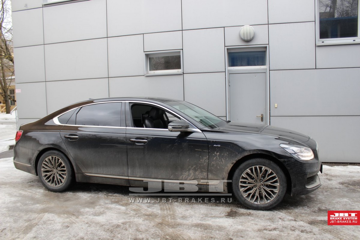 K900