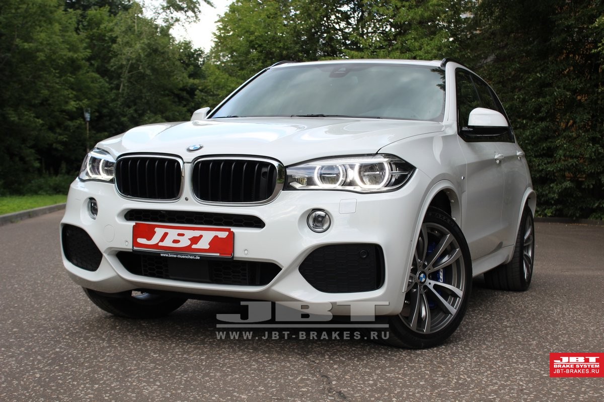 X5 F15