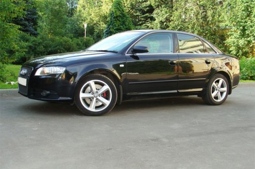 19.06.2010 audi A4